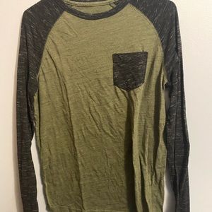 Longsleeve Pocket Tee - Size S